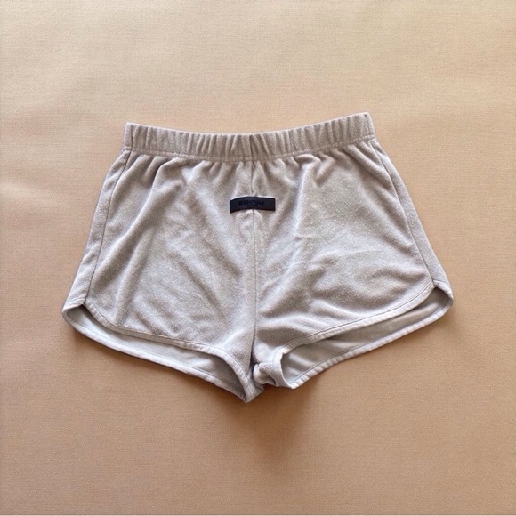 Fear of God ESSENTIALS Terry Shorts • Size M designer luxury - Picture 1 of 12